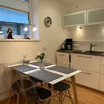 Janus Altstadt-hameln Haus 2 Inklusive Parkplatz - Mit Und Ohne Terrasse Oder Loggia