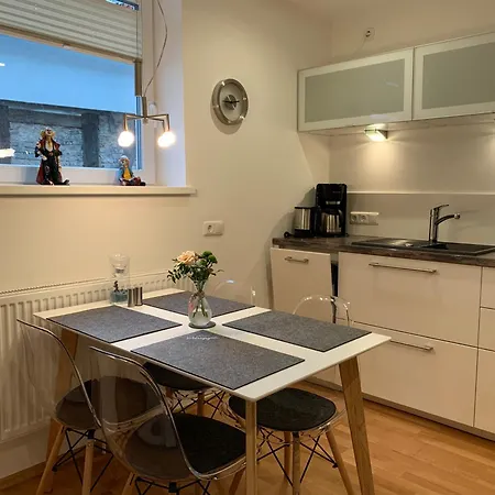 Janus Altstadt-hameln Haus 2 Inklusive Parkplatz - Mit Und Ohne Terrasse Oder Loggia