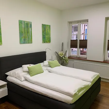 Janus Altstadt-hameln Haus 2 Inklusive Parkplatz - Mit Und Ohne Terrasse Oder Loggia Lägenhet