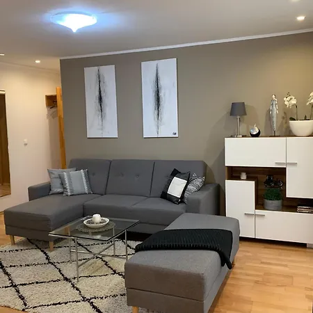 Janus Altstadt-hameln Haus 2 Inklusive Parkplatz - Mit Und Ohne Terrasse Oder Loggia Apartment Hamelin