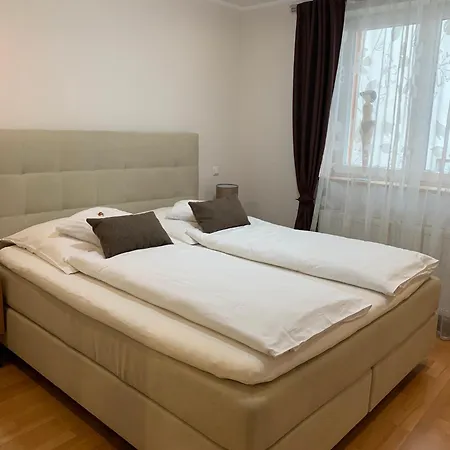 Janus Altstadt-hameln Haus 2 Inklusive Parkplatz - Mit Und Ohne Terrasse Oder Loggia Apartment Hamelin