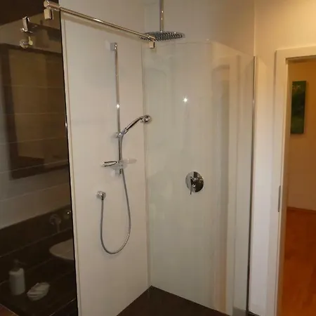 Apartment Janus Altstadt-hameln Haus 2 Inklusive Parkplatz - Mit Und Ohne Terrasse Oder Loggia