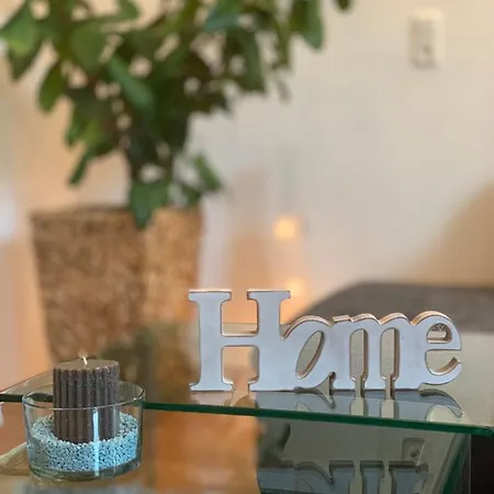 Janus Altstadt-hameln Haus 2 Inklusive Parkplatz - Mit Und Ohne Terrasse Oder Loggia Lägenhet